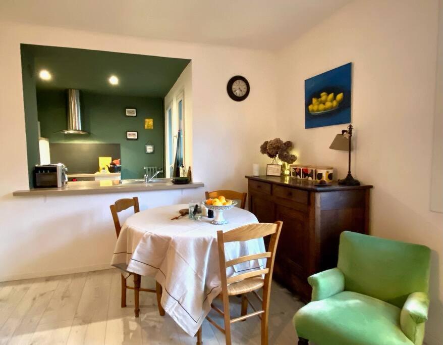 Appartement Chaleureux Entre Zola Et Proce. Nantes Kültér fotó